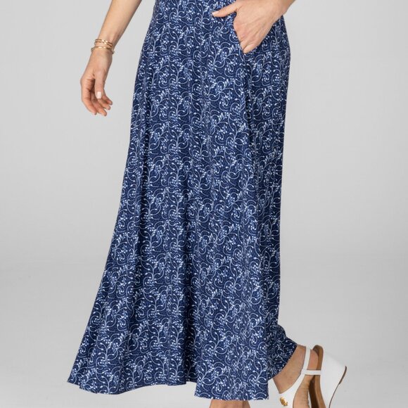 Flowy Maxi Portofino Maxi Skirt: Blue Vines - Picture 2 of 4